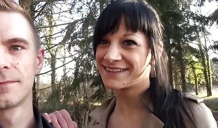 Deutsche Schönheit bevorzugt deutsche sexfilme in hd Anal