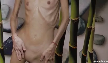 Abby cross bekommt ihre rosa muschi reifen pornofilme in hd gefickt