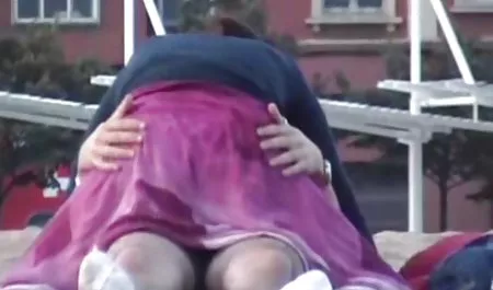 Kleine süße deutsche erotikfilme hd Teenager fickt ihren älteren Nachbarn