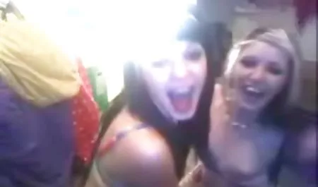 Geiler Blowjob und Fick vom Rauchen kostenlose sex filme hd