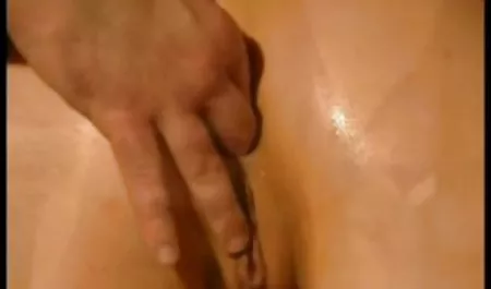 Leidenschaft - nach einem Bad Fick und sexfime hd Gesichtsbehandlung mit der blonden Aubrey Sinclair