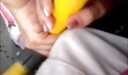 Das gratis sex filme hd durchbohrte Luder Charlie Chase gibt einen besseren Schlag