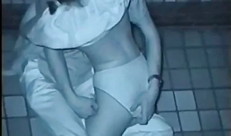 Junges kleines fickfilme in hd Naturtittenvideo auf Cams