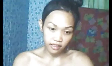 Sexy Frau bekommt den gratispornos hd Mund gefickt