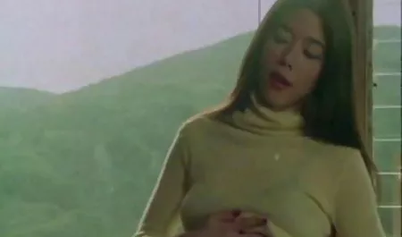 Sie braucht eine free hd sex filme Schwanzstunde