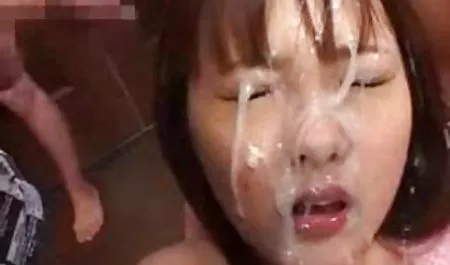 Schönes Mädchen im weißen pornofilme kostenlos hd Spitze-DP-Sex
