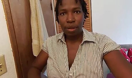 Teen fingert und fickt sex filme online kostenlos ihre Pussy mit einem Kamm